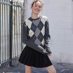 Brandy Melville Grey Argyle Bernadette Sweater